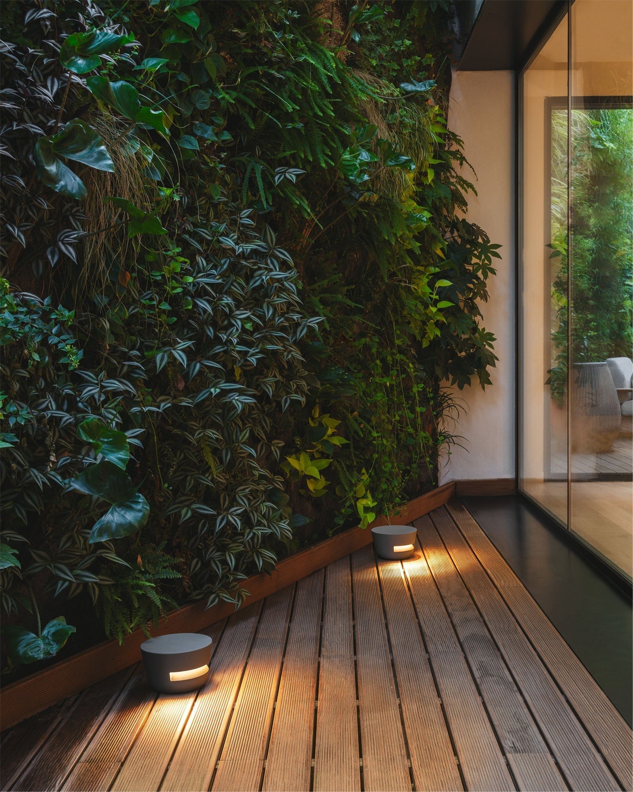 DottedShine - Garden Lamp