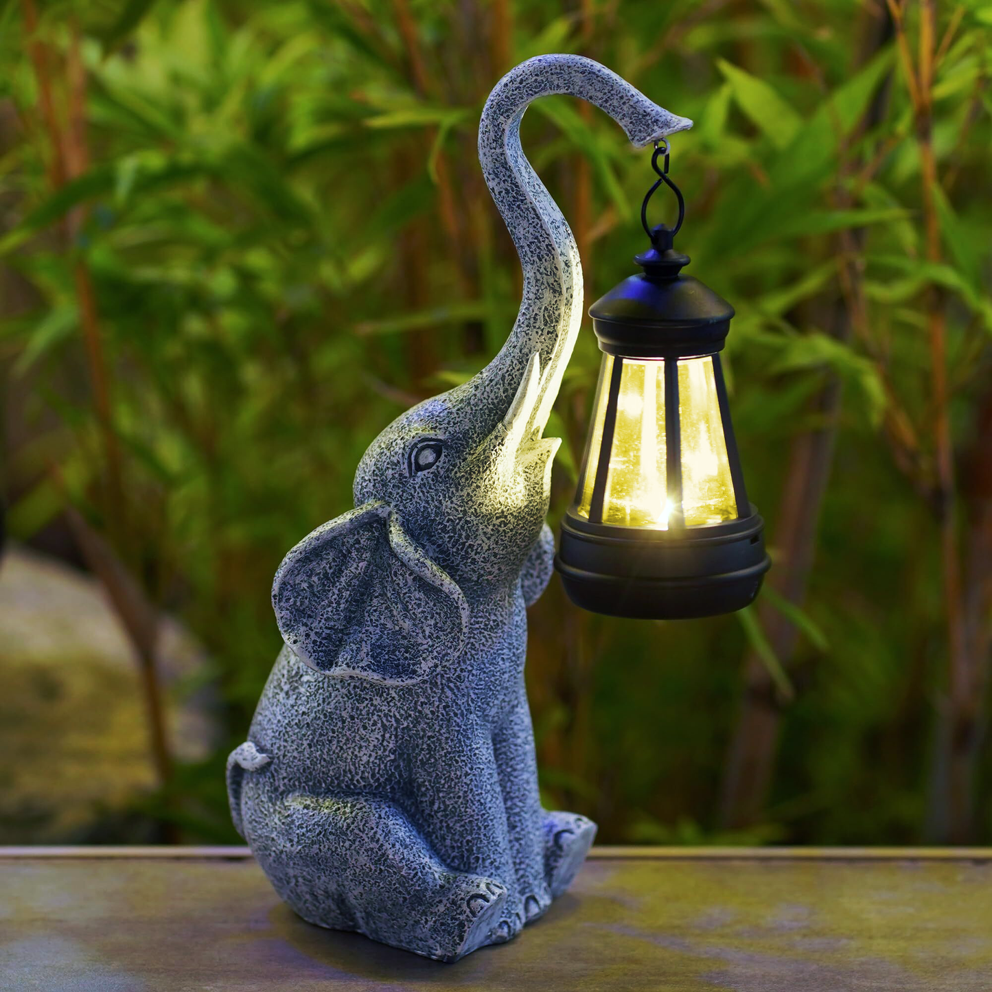 ElephantLuxe - Exquisites Tischlampen-Design
