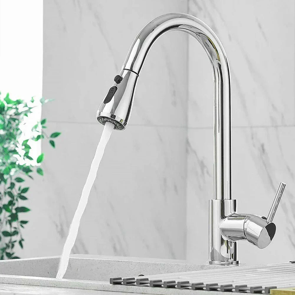 ObsidianFlow – Stylish Pull-Down Kitchen Tap