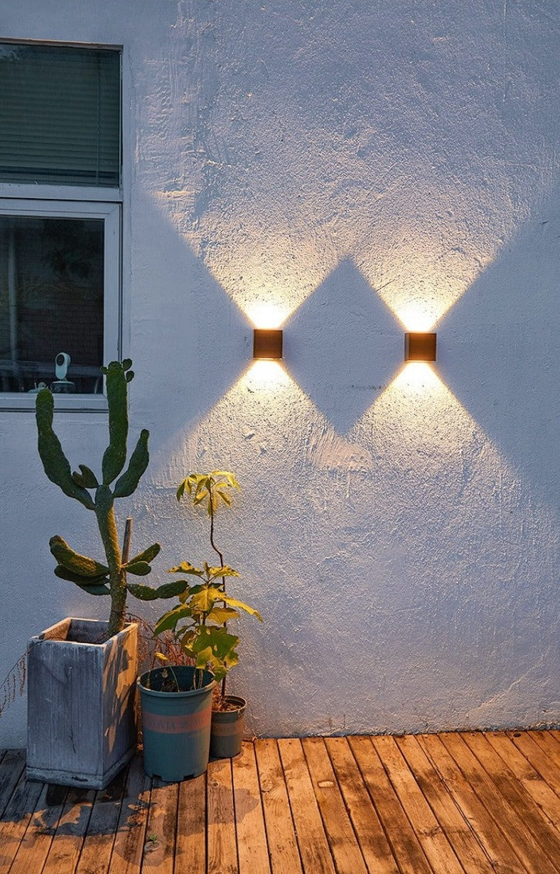 SolarFlare - Upward & Downward Solar Wall Lamp