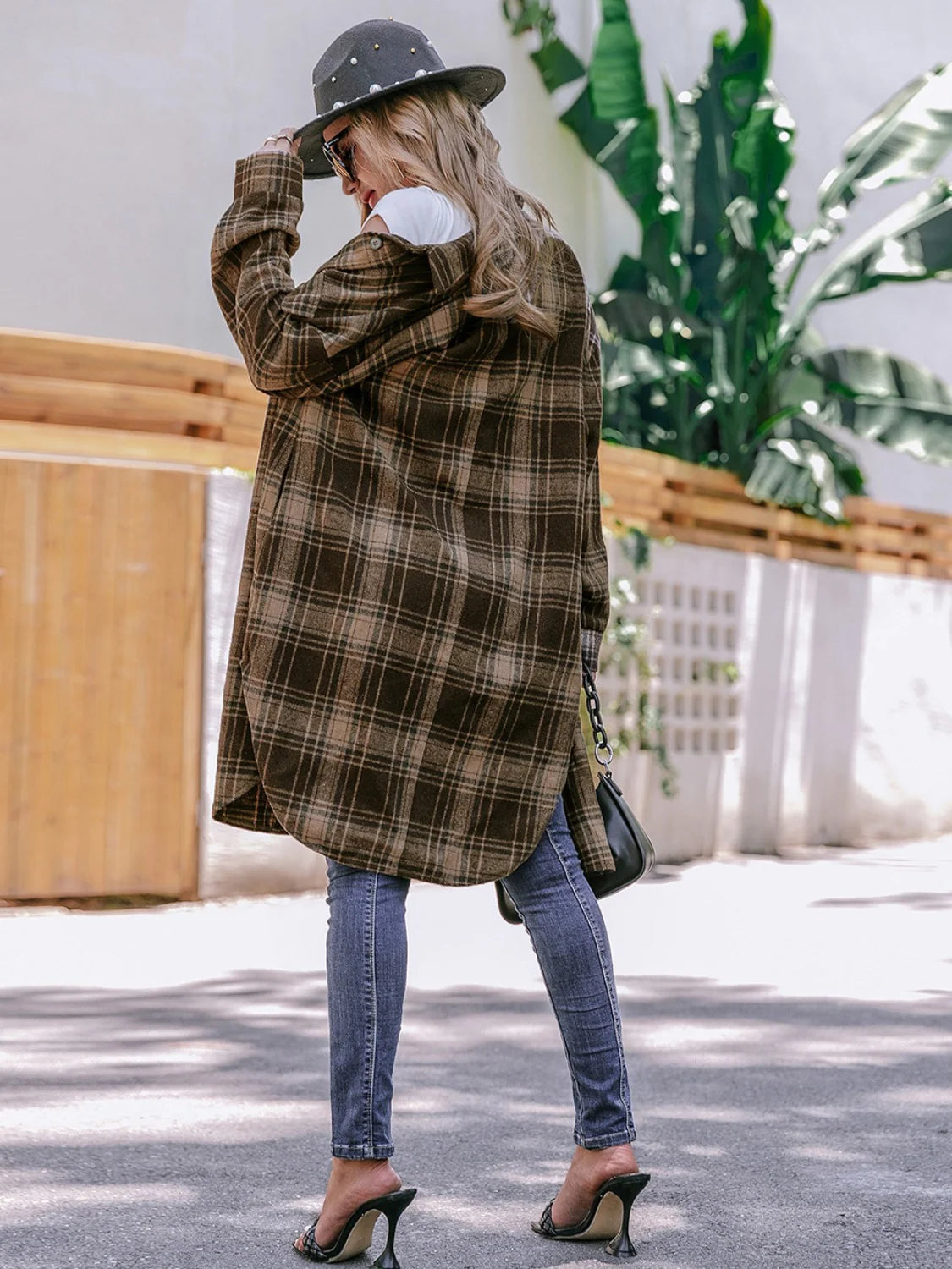 Women's Plaid Wool Blend Long Coat with Lapel Collar - Loose Fit Winter Coat for Casual and Business Wear