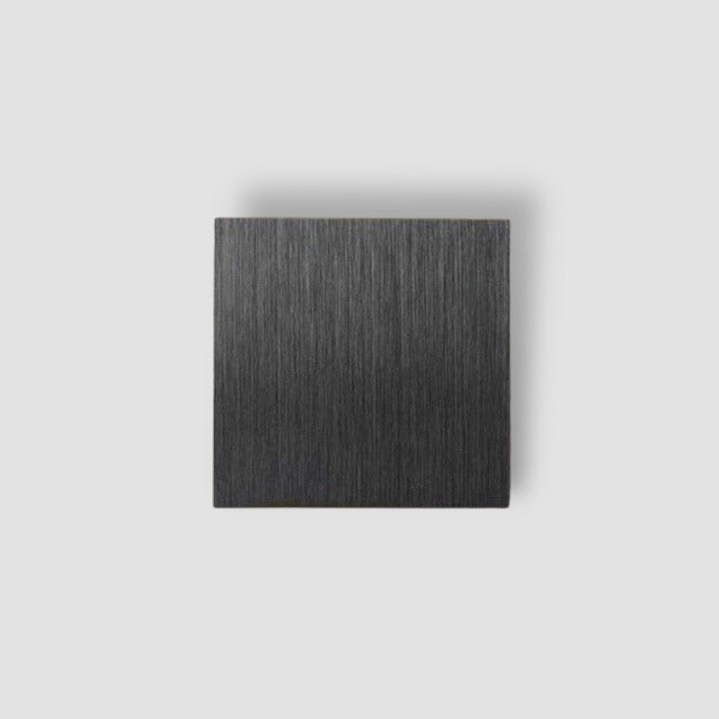 ElegantBeam – Minimalist Wall Lamp for Sophisticated Lighting