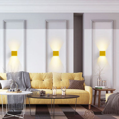 SquareGlow – Contemporary Wall Light