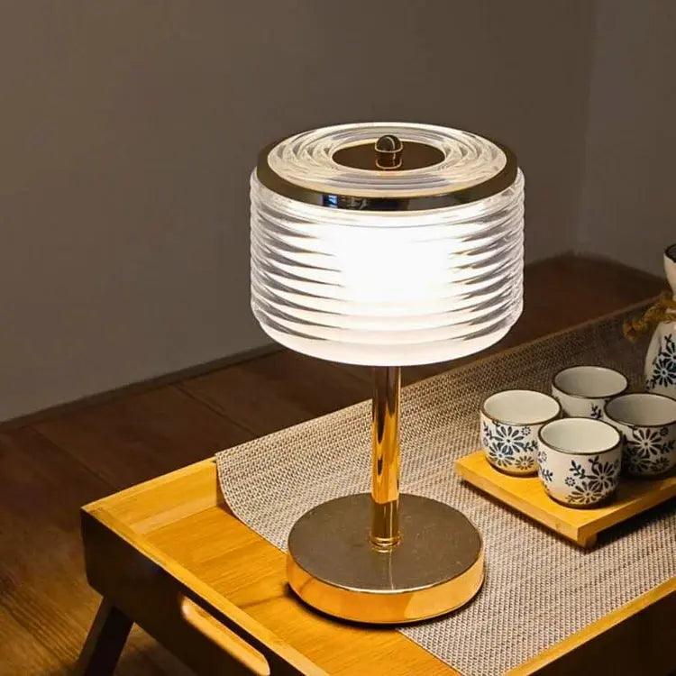 LumaRing - Lampe de table élégante avec des lignes épurées