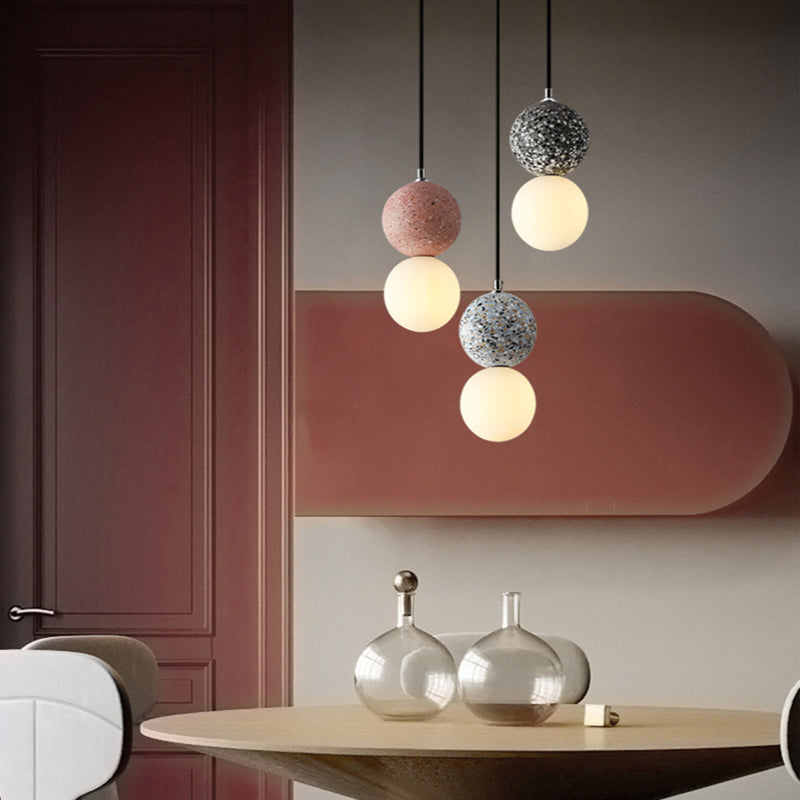 NovaSphere – Elegant Contemporary Table Illumination