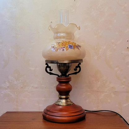 LumaSophie – Classic Red-Brown Urn Table Lamp