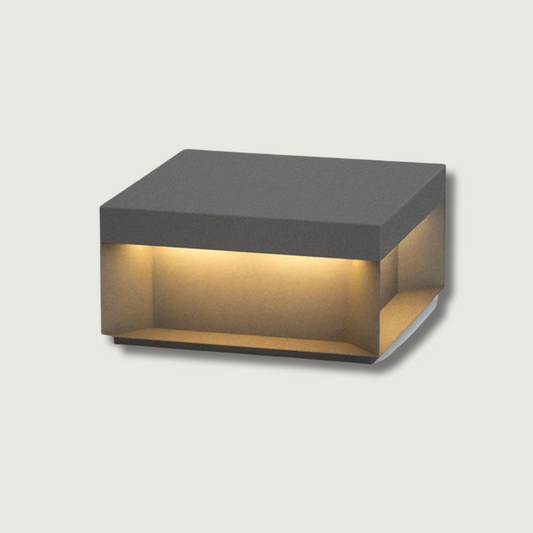 BeamSmart – Modern Outdoor Lamp with Smart Sensor