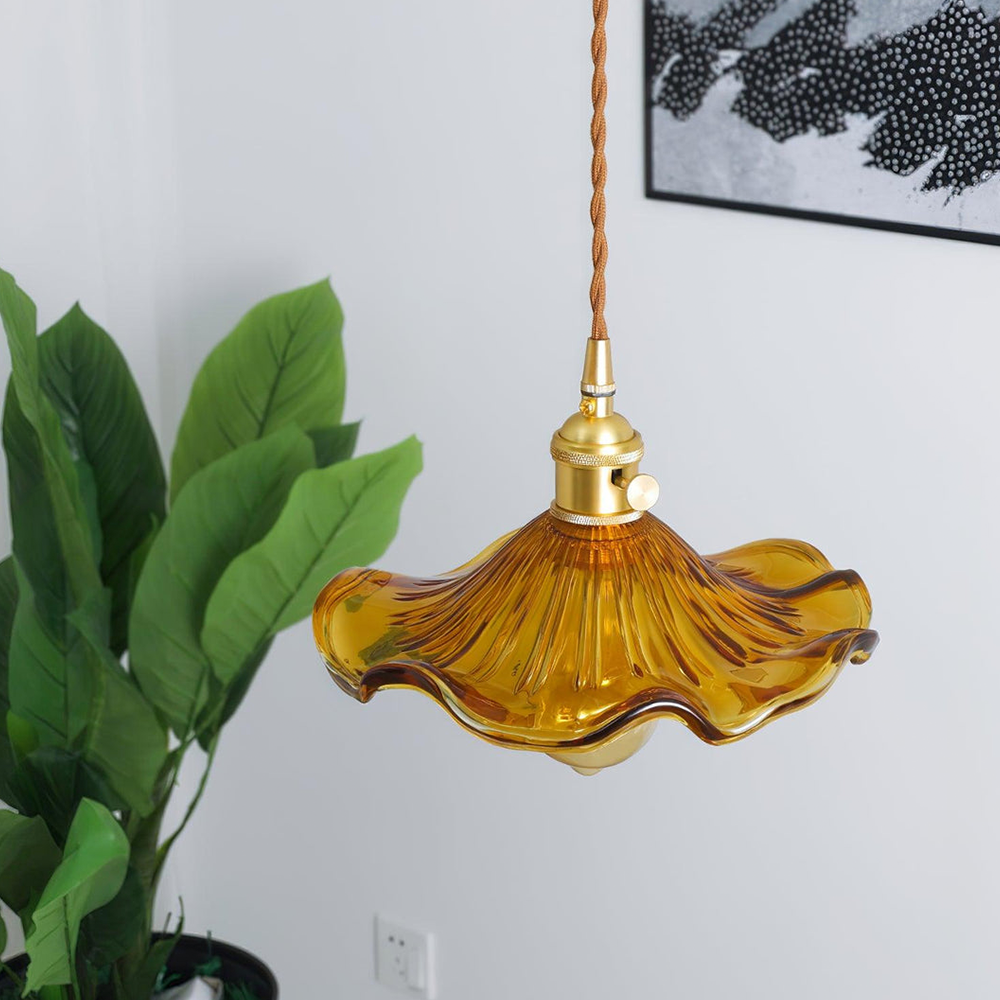 LumiBloom – Stylish Hibiscus-Inspired Lamp