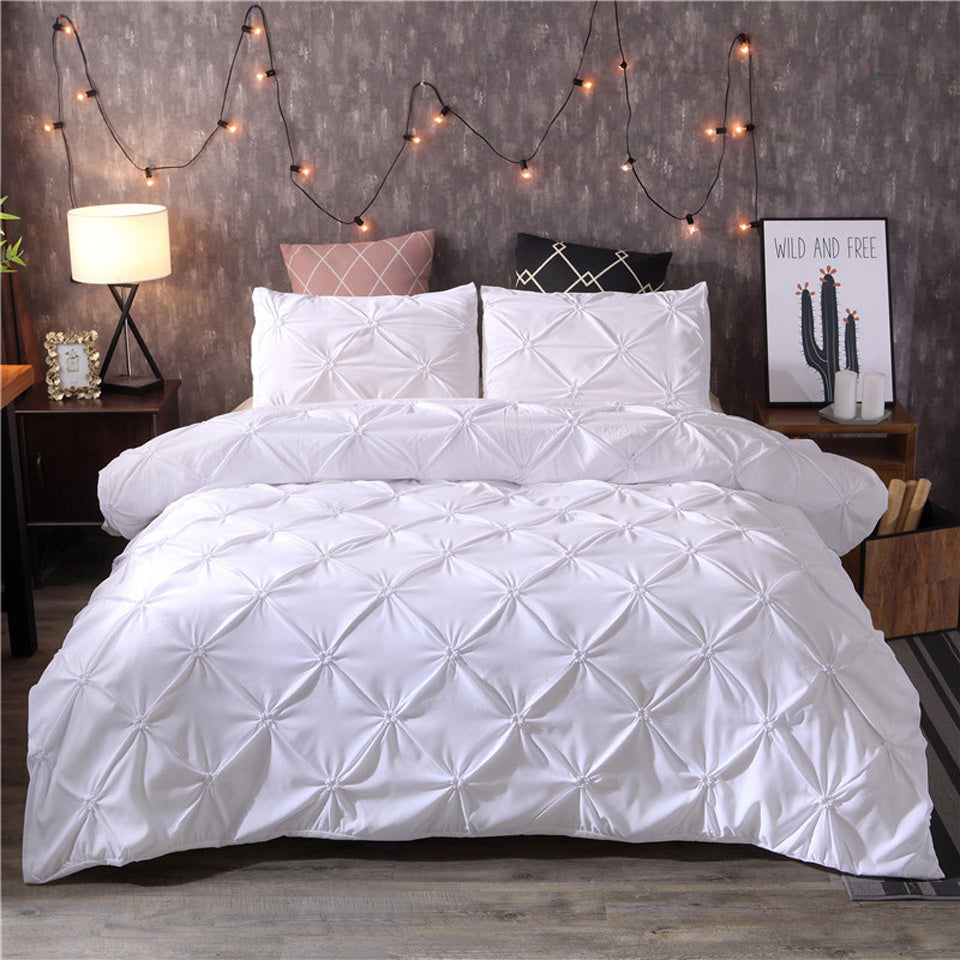 TranquilSleep - Elegant Bedding Set
