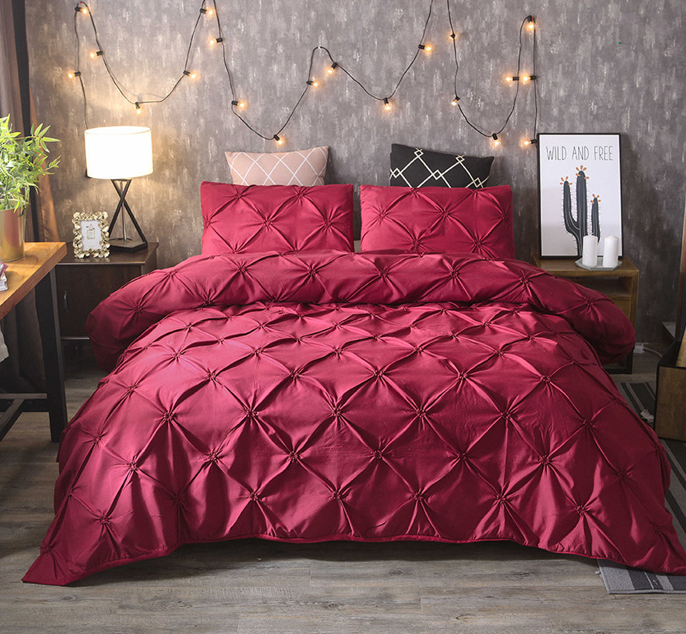 TranquilSleep - Elegant Bedding Set