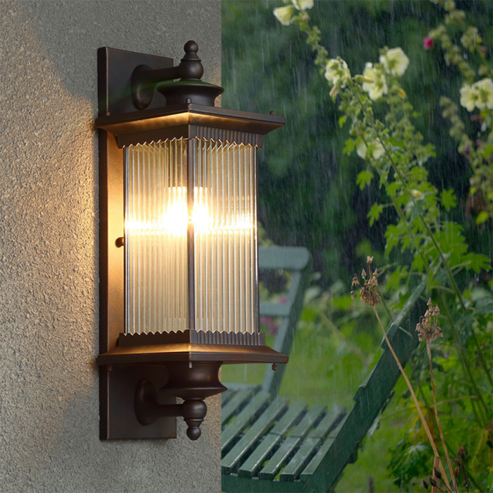 Vintage Black Outdoor Wall Lantern - Classic Rectangular Design for Gardens-2