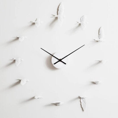 FlightTime – Modern Wall Clock with Swallow Motif