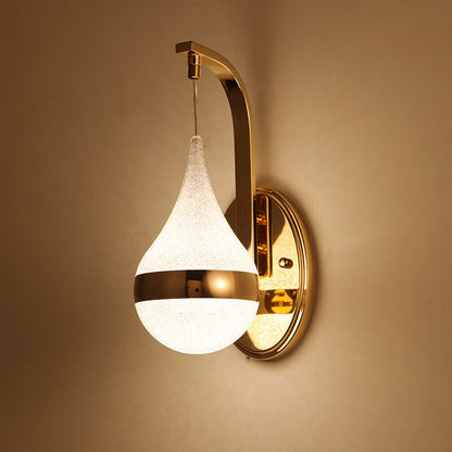 CascadeLight – Elegant LED Wall Lamp