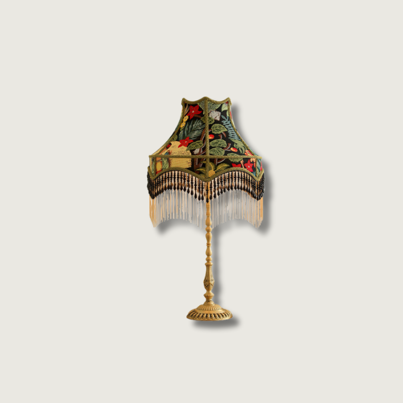 VintageBloom - Lámpara de Mesa en Motivo Floral Francés con Flecos