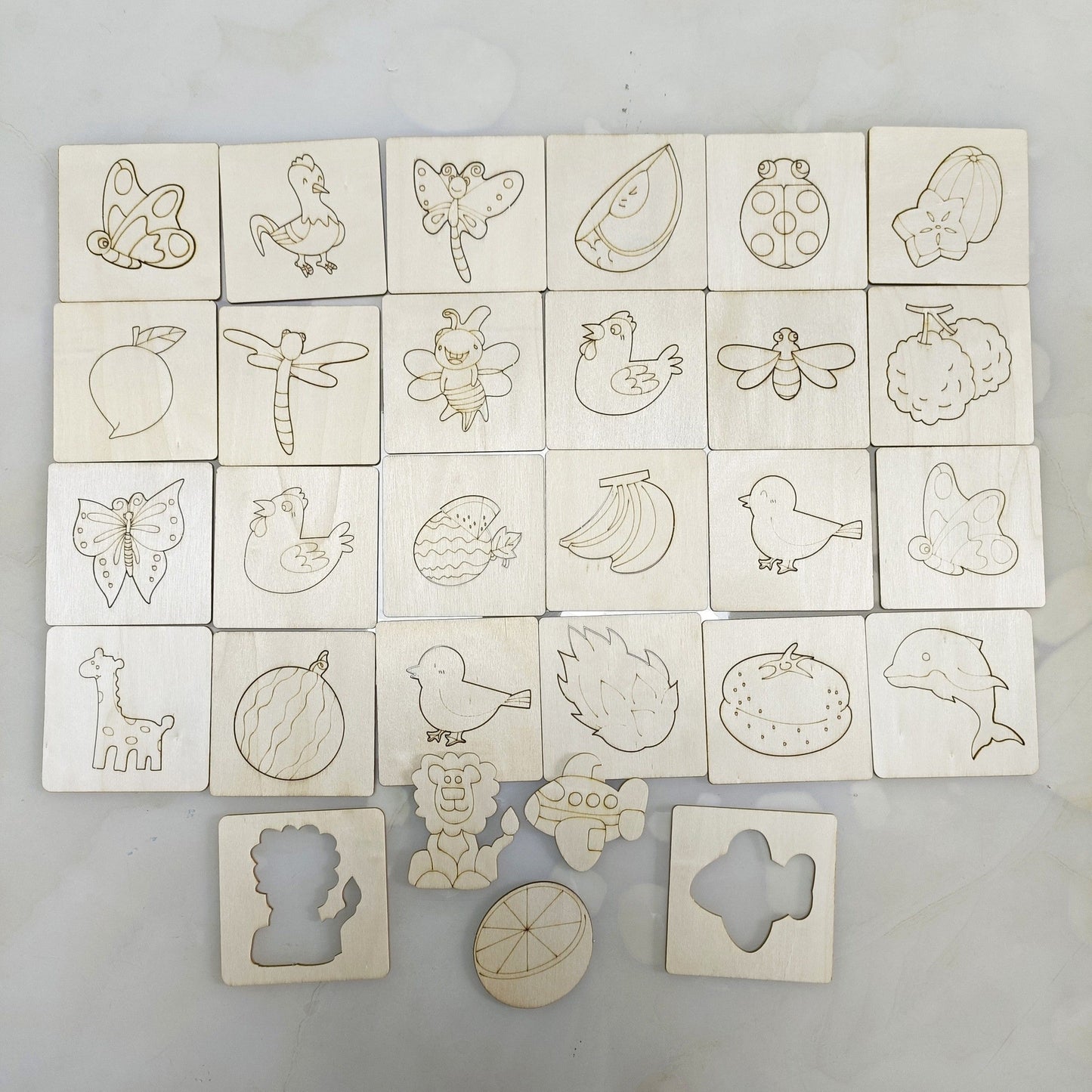 InspireSketch - Montessori 20-Piece Drawing Set for Creative Play