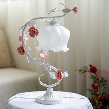 BloomLuxe - Luxe Rose Lamp