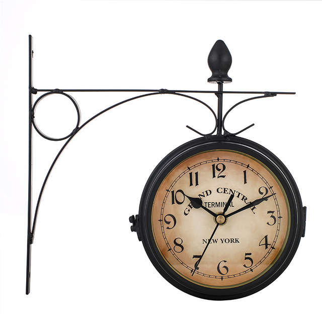 TwinView - Euro-Style Double Wall Clock