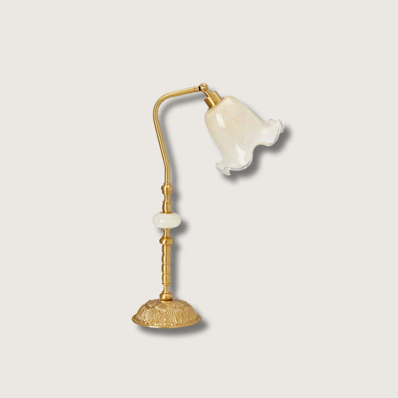BrassAura – Vintage Floral Table Lamp