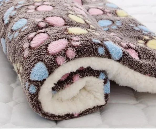 Ultra Soft Cat Blanket – Cozy Flannel Blanket with Cats, Hypoallergenic and Machine Washable, Perfect for All Cats-4