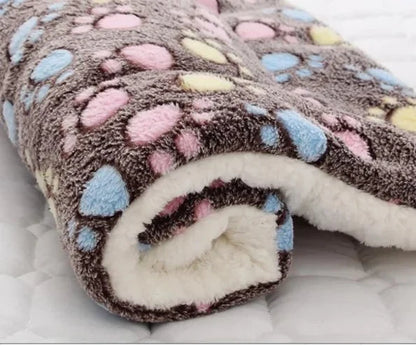 Ultra Soft Cat Blanket – Cozy Flannel Blanket with Cats, Hypoallergenic and Machine Washable, Perfect for All Cats-4