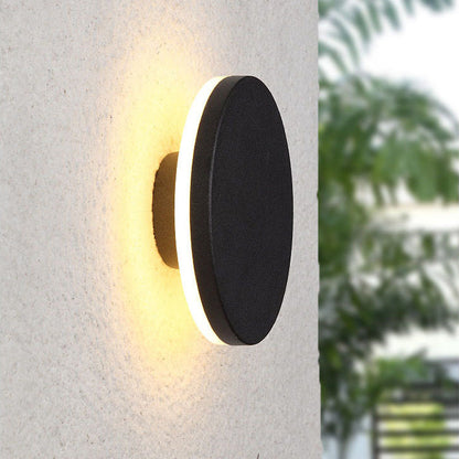 BlackAura – LED Wall Light for Garden & Hall