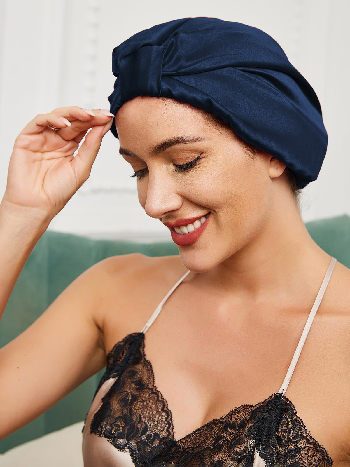 VelvetDream – Nacht-Turban-Schlafmütze aus Seide