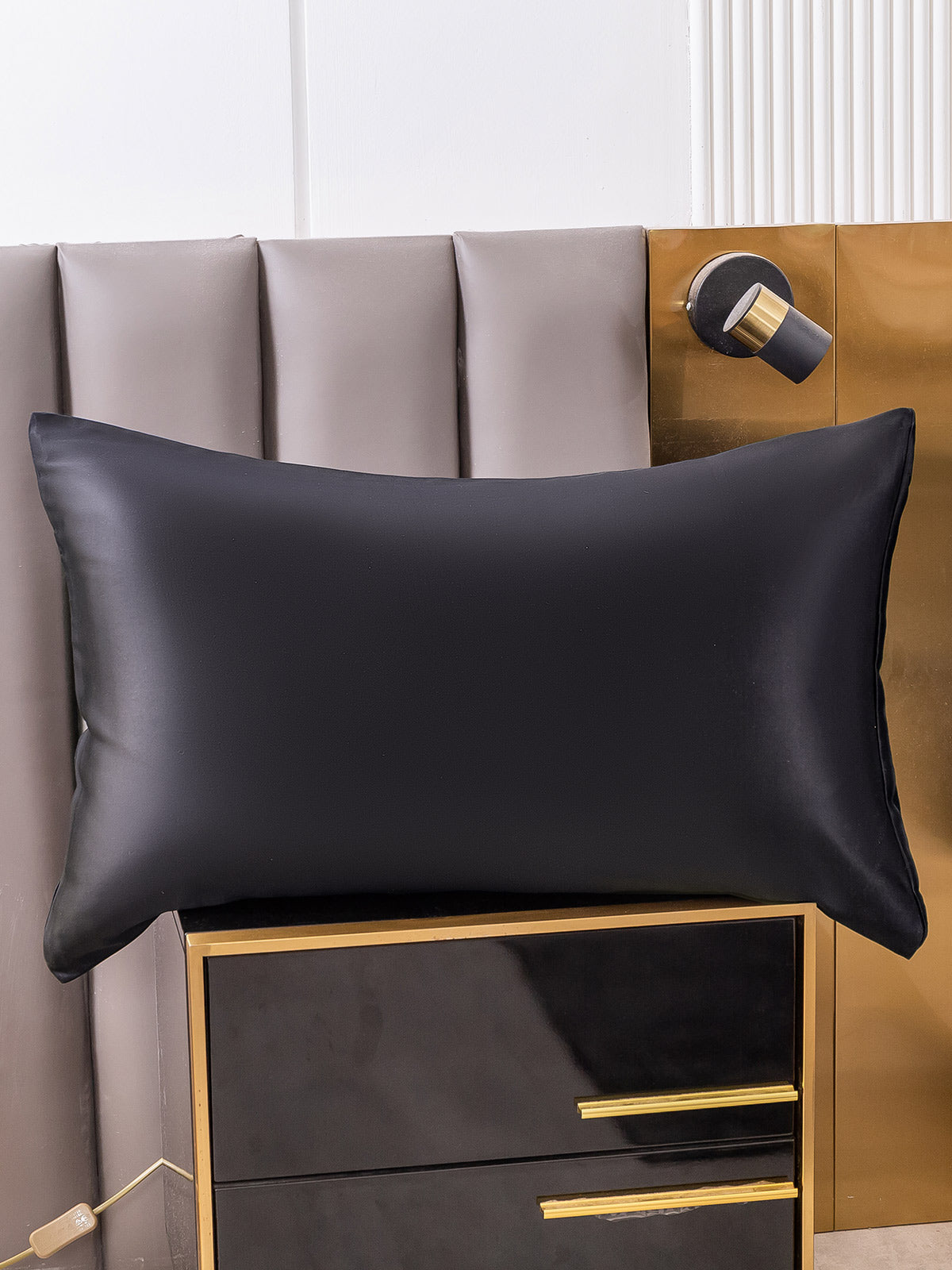 PureSilk - Mulberry Silk Pillowcase with Envelope Closure