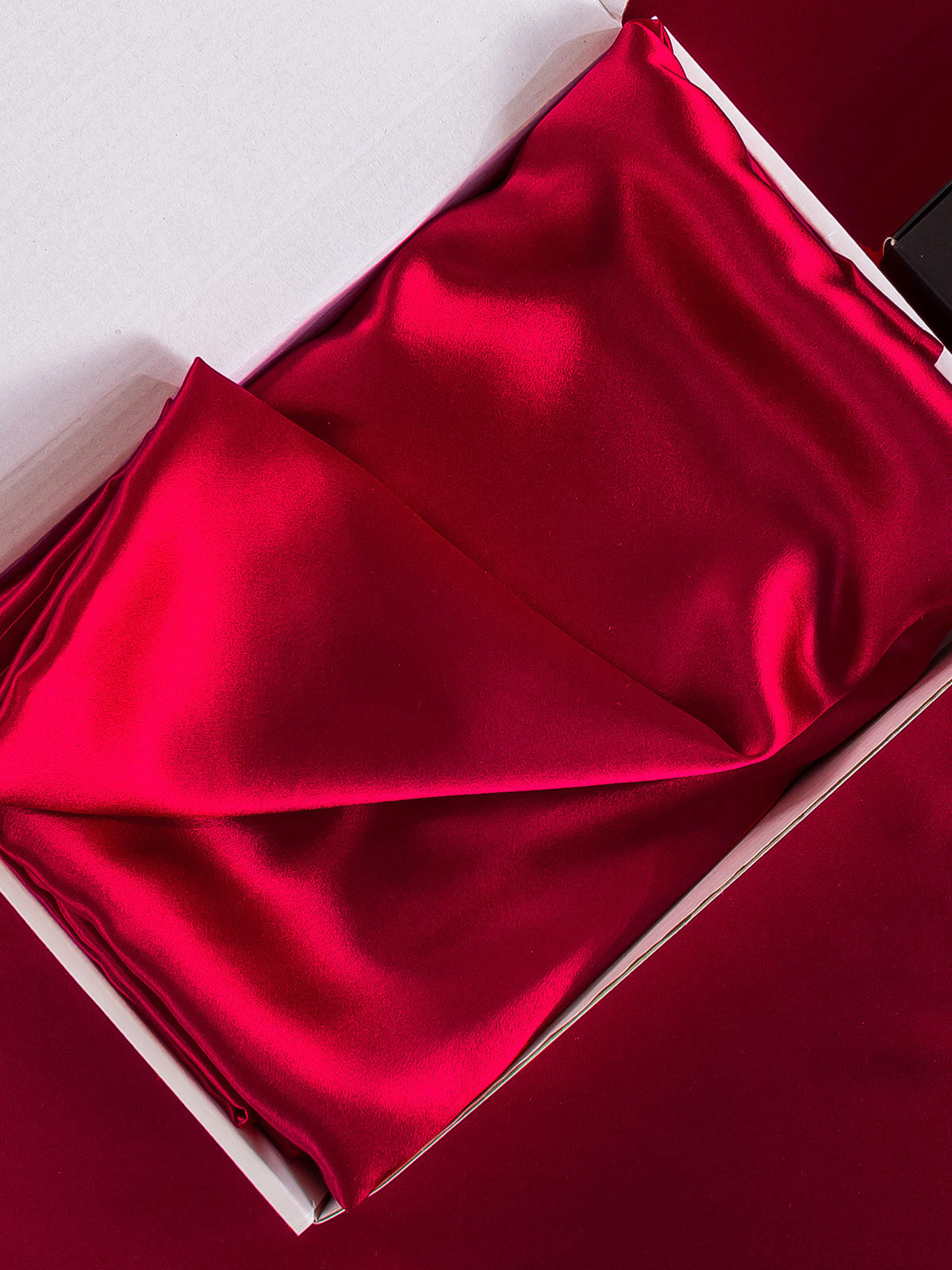 LuxeSleep - Mulberry Silk Pillowcase with Concealed Zipper