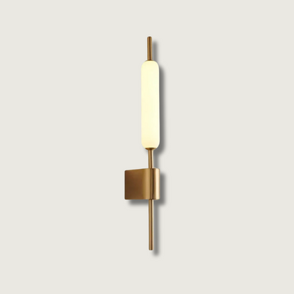 AuraGold – Elegant Gold Wall Lamp for LED Illumination