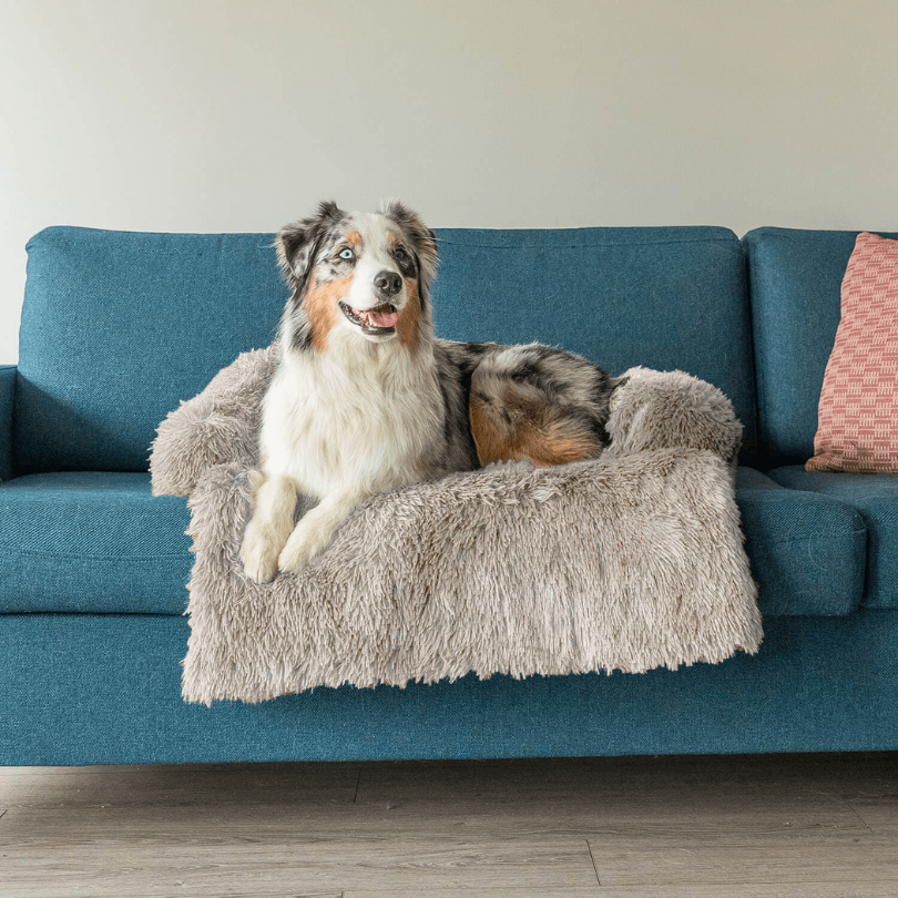 Variant image for Water-Repellent Dog Bed Protector with Soft Vegan Fur – Non-Slip, Comfortable, Suitable for All Dog Sizes-18