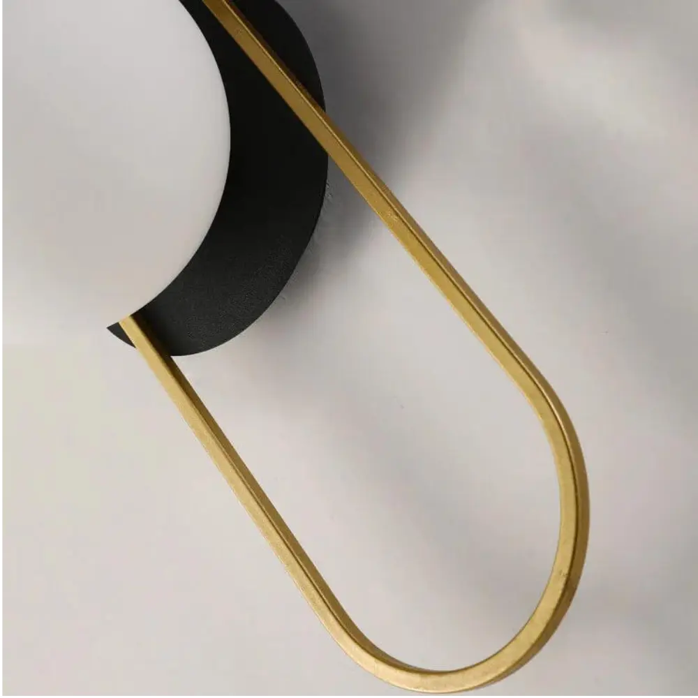 LumiAkari - Sleek Wall Lamp