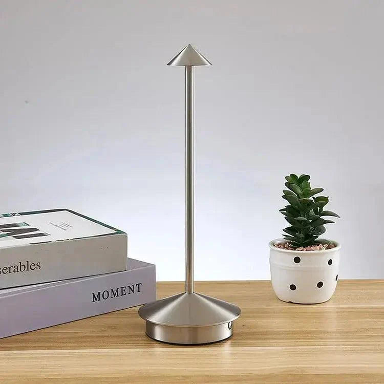BeamLuxe - Sleek Wireless Table Light