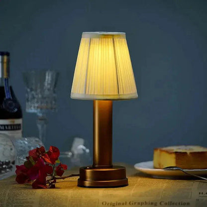ShineBeam - Chic Wireless Table Lamp Design