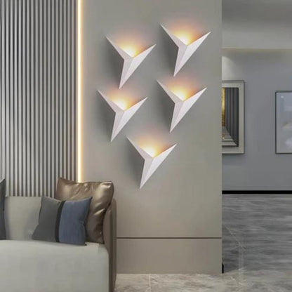 AuraEdge – Energy-Efficient LED Wall Lamp