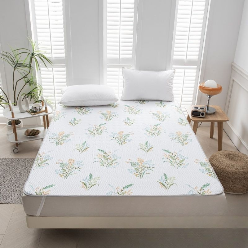 Self-Cooling Dog Cooling Mat – Non-Toxic, Plush Dog Bed for Comfortable Indoor & Outdoor Use, Easy to Clean, Multiple Sizes