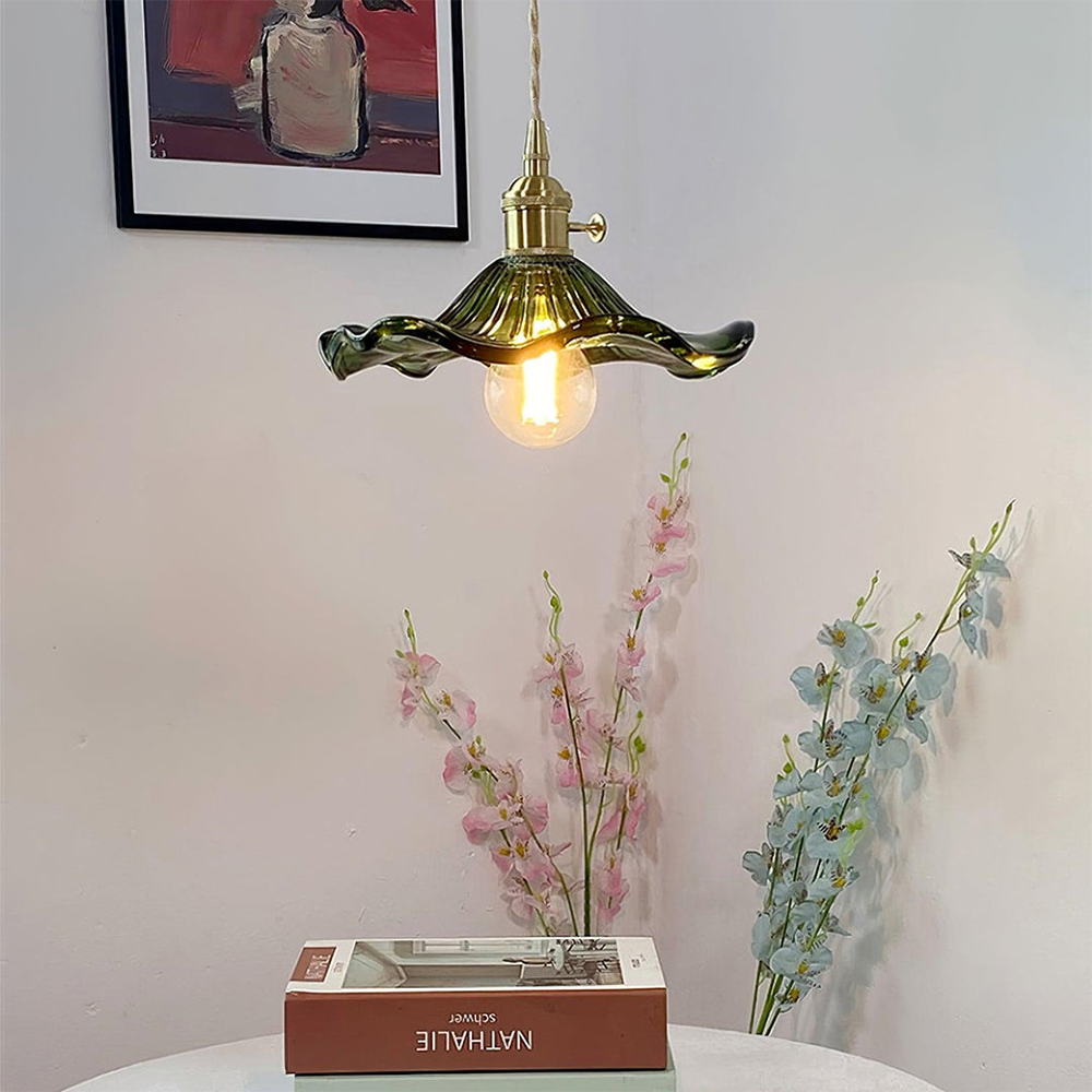 LumiBloom – Stylish Hibiscus-Inspired Lamp
