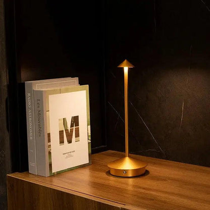 BeamLuxe - Sleek Wireless Table Light