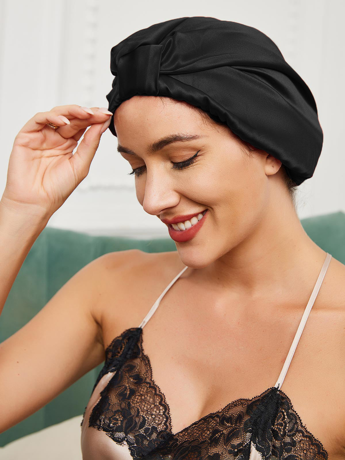 VelvetDream – Nacht-Turban-Schlafmütze aus Seide