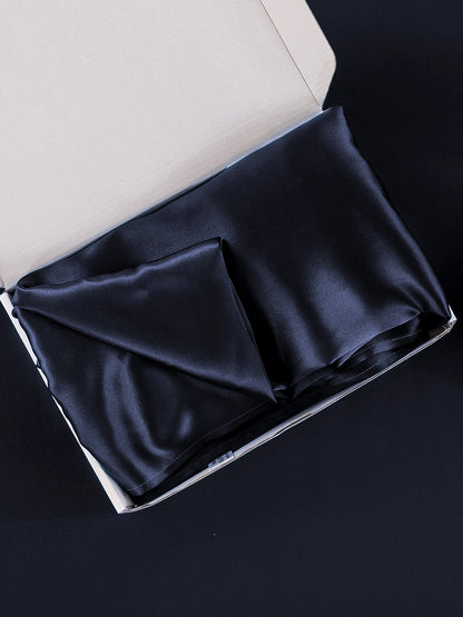 LuxeSilk - 100% Mulberry Silk Pillowcase with Envelope Closure