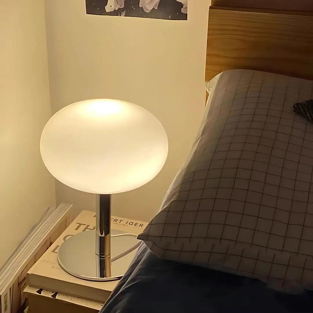 AuraLite - Lampe de table élégante pour chaque coin