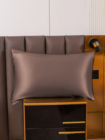 LuxeSilk - 100% Mulberry Silk Pillowcase with Envelope Closure