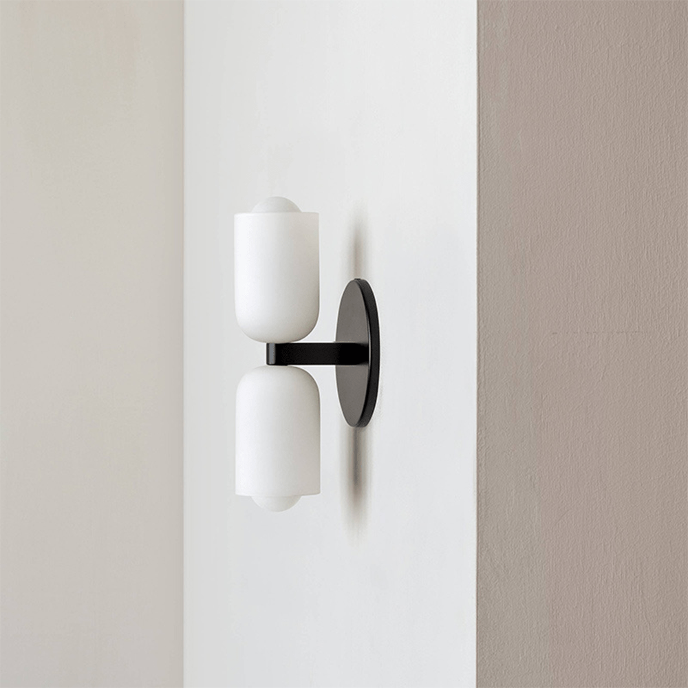AmbiDual – Lámpara de pared moderna de acrílico con brillo direccional dual