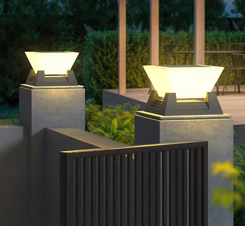RoyalLume – LED Solar Wall Light with Smart Sensor