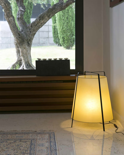 AkaneBeam - Table Lamp with Japanese-Inspired Aesthetic and Soft Radiance