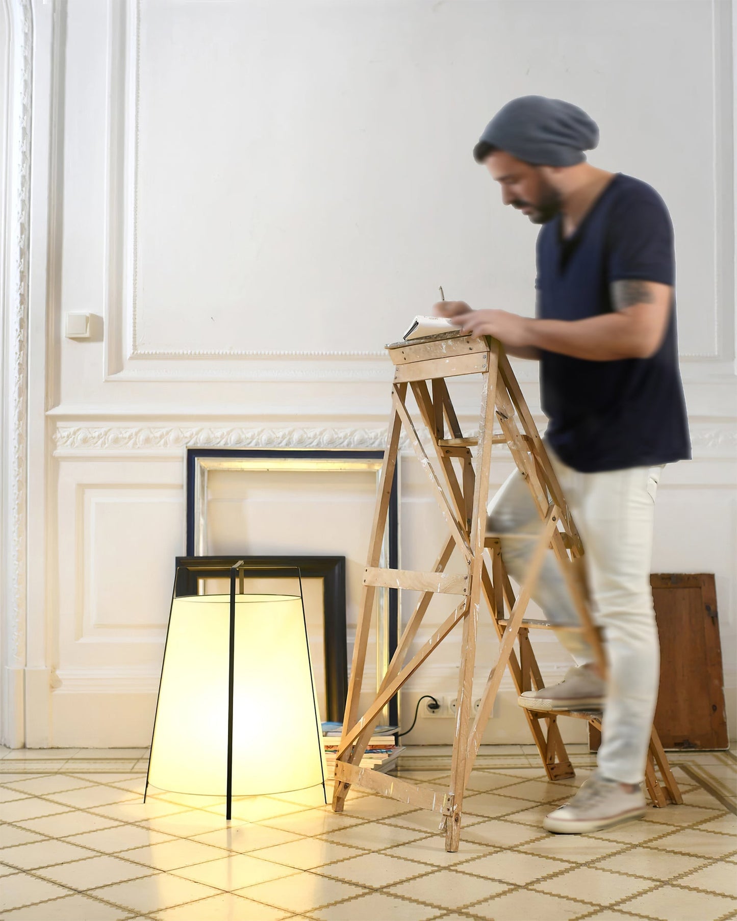 AkaneBeam - Table Lamp with Japanese-Inspired Aesthetic and Soft Radiance
