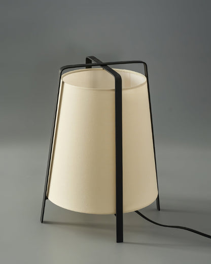 AkaneBeam - Table Lamp with Japanese-Inspired Aesthetic and Soft Radiance