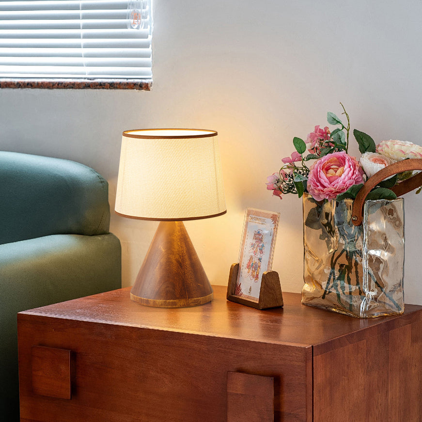 AmaliaBeam - Lámpara de Mesa con Base Refinada y Brillo Cálido y Suave