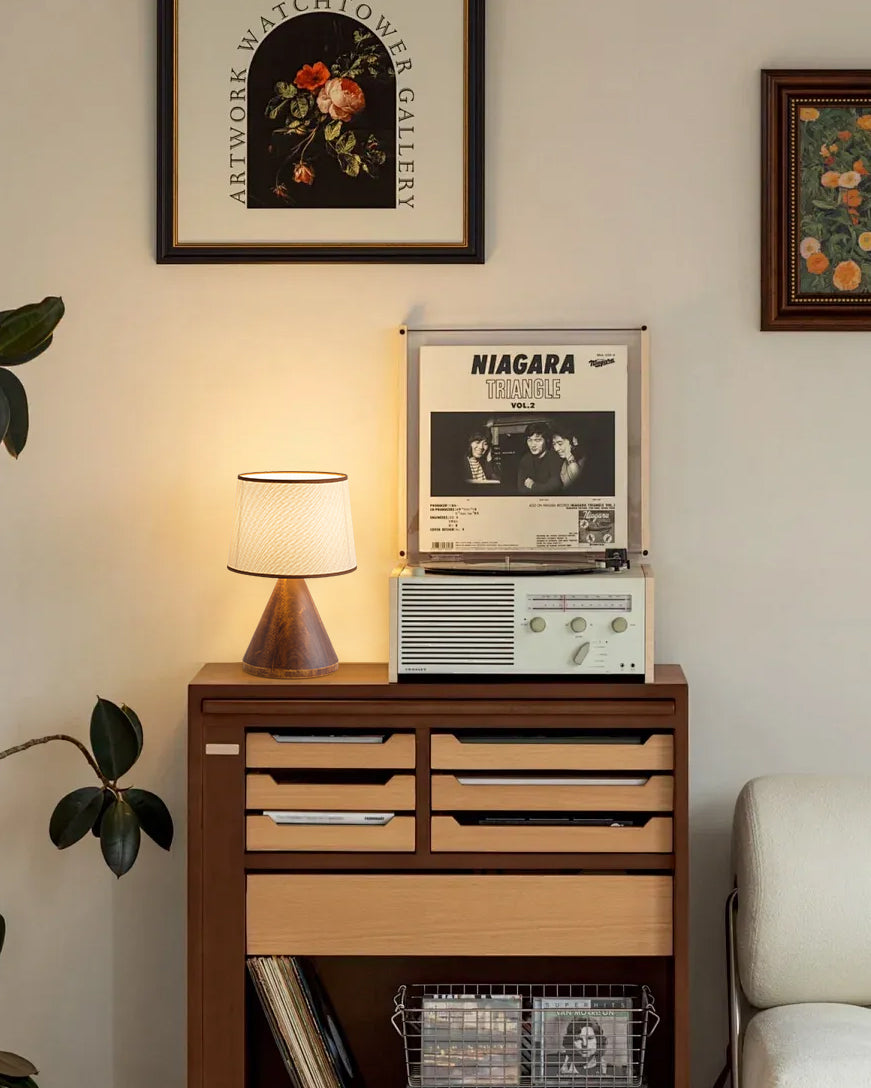 AmaliaBeam - Lámpara de Mesa con Base Refinada y Brillo Cálido y Suave