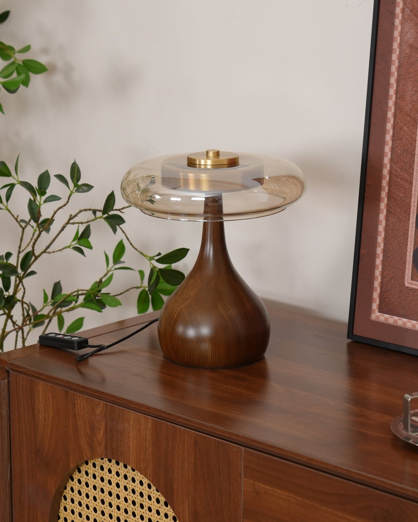 LumiWood – Elegante Luz de Mesa LED