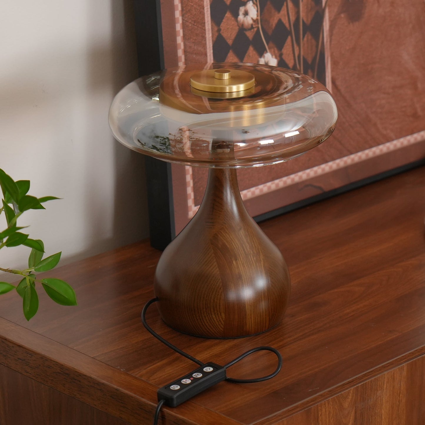 LumiWood – Elegante Luz de Mesa LED